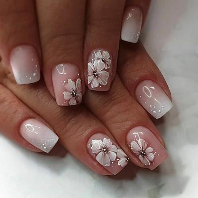 24 Uñas Postizas Simples Degradadas Cortas Cuadradas Flor Uñas Postizas Diseño Tinte para Uñas Adecuadas para Parches de Uñas de Verano