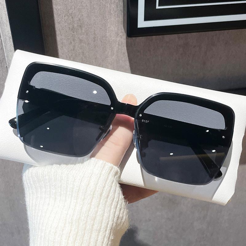 

New Fashion Half Frame Korean Sunglasses For Women Simple And Elegant Retro Casual Style Sunglasses(Ds-8155)