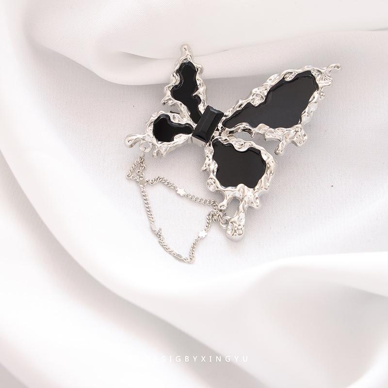 Broche Elegante de Pérola Dourada e Espiga de Trigo: Acessório Versátil e de Alta Qualidade para Mulheres