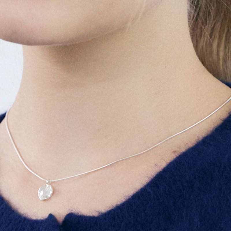 NUOY (925 Silver) Silver Circle Pendant Necklace