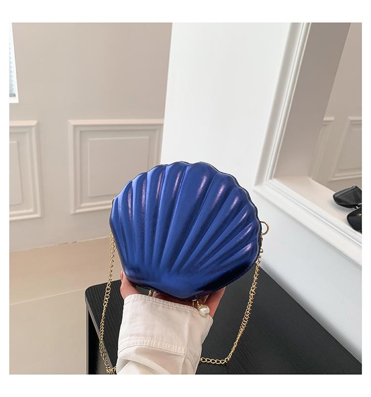 Simple Shell Bag 2025 New Women's Fashion Ins Texture Trend Chain Crossbody Small Bag Patent Leather Scallops