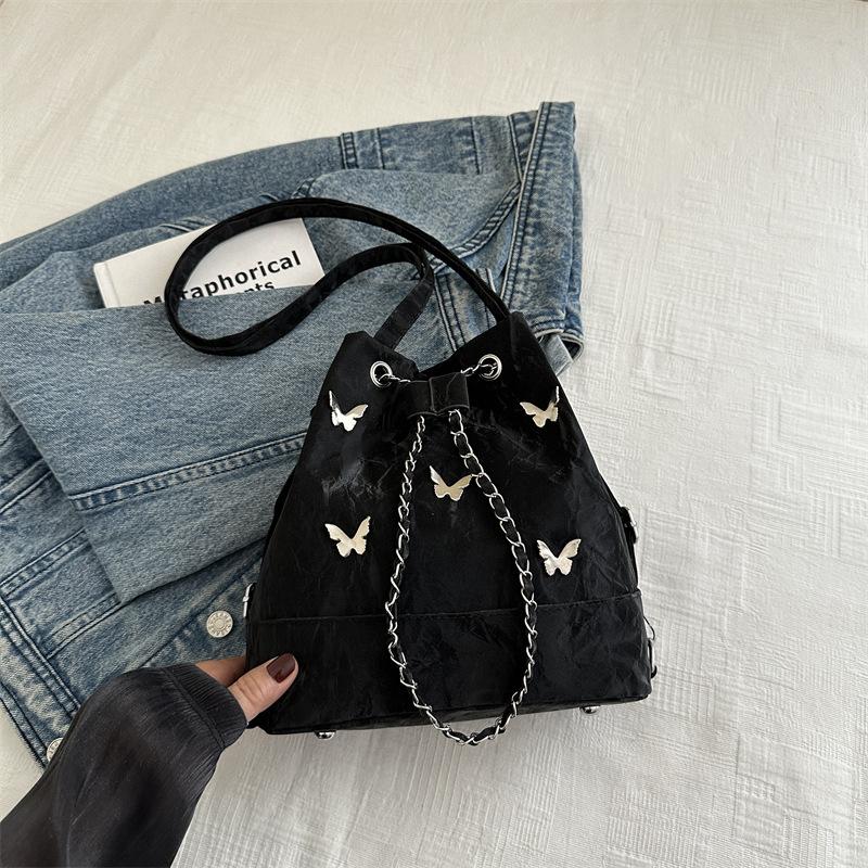 

Большая вместительная женская сумка 2025 года, новая женская сумка через плечо для пожилых женщин, многофункциональная сумка-мессенджер с двумя плечами чёрный