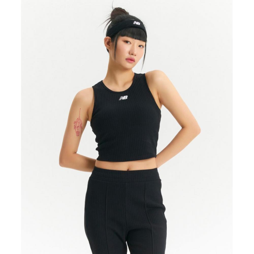 

NEW BALANCE NBNGE2W322 ЖЕНСКИЙ Мягкий укороченный топ в рубчик ЧЕРНЫЙ