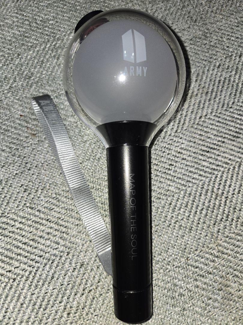 

[Б/У] BTS MAP OF THE SOUL лайтстик, в комплекте торговая карточка