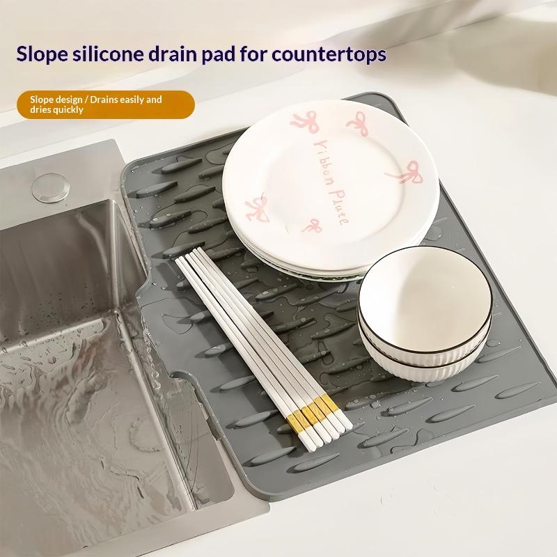 Silicone Drain Mat Waterproof Built-in Drainage Design 1Pcs Heatproof Pad for Kitchen Sink Countertop Under Dish Rack