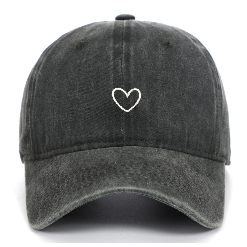 Vintage Korean Style Thin-Brim Heart Embroidery Baseball Cap - Unisex Spring/Summer Fashion