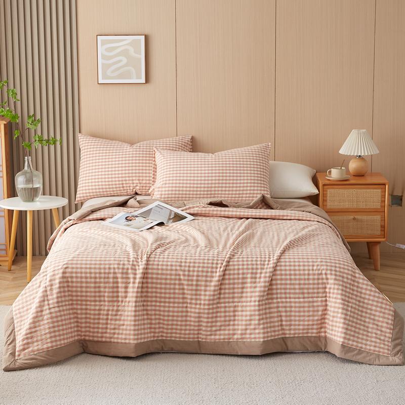 Simple Geometric Plaid Summer Quilt Japanese Style Soft Skin-friendly Air Conditioning Thin Quilt Bedroom Travel Throw Blanket