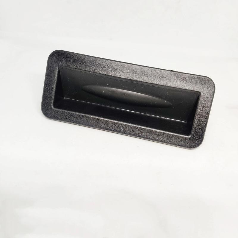 1748915  Car Tailgate Boot Lid Release Push Switch Button Black Plastic Fit For Ford Fiesta Focus Mondeo Kuga Galaxy S-Max