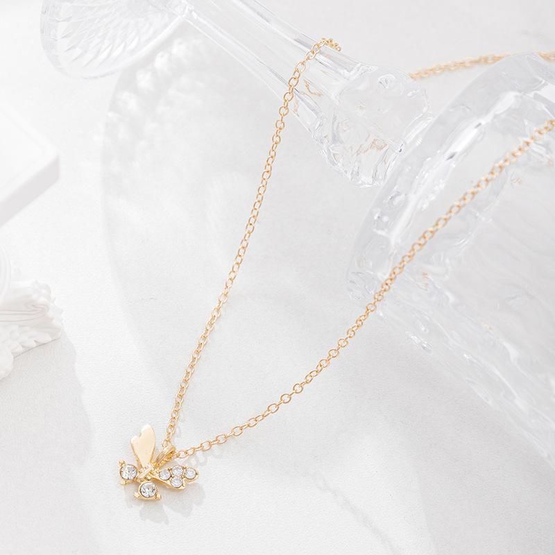 

Alloy collarbone chain jewelry fashion versatile diamond pendant women s small delicate butterfly necklace