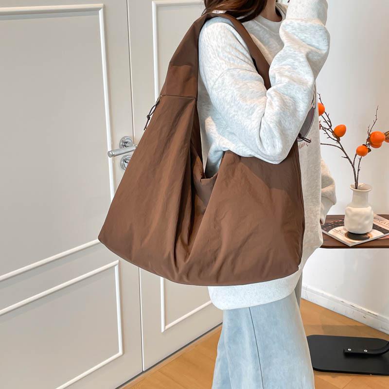 Versatile Women's Casual Large Capacity Tote - Simple Fabric Shoulder Bag, New Lazy Style Dumpling Design