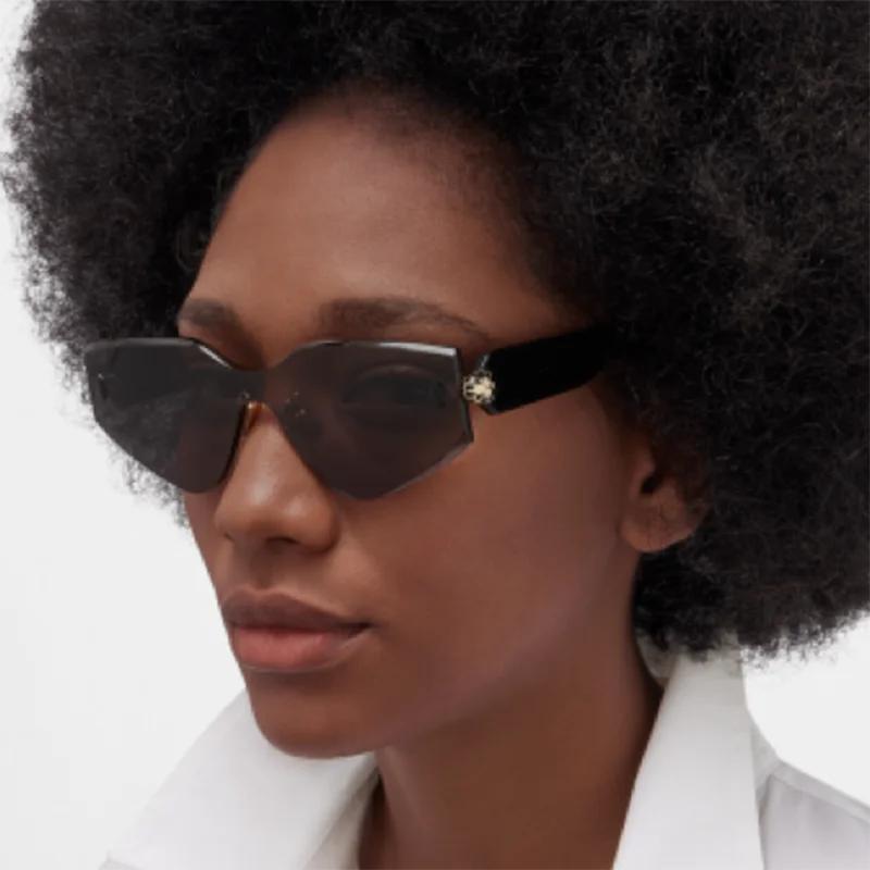 Vintage  Rimless Oversized Sunglasses Women For Men Luxury Brand Design Sun Glasses Punk Popular Rivet Irregular Shades Uv400