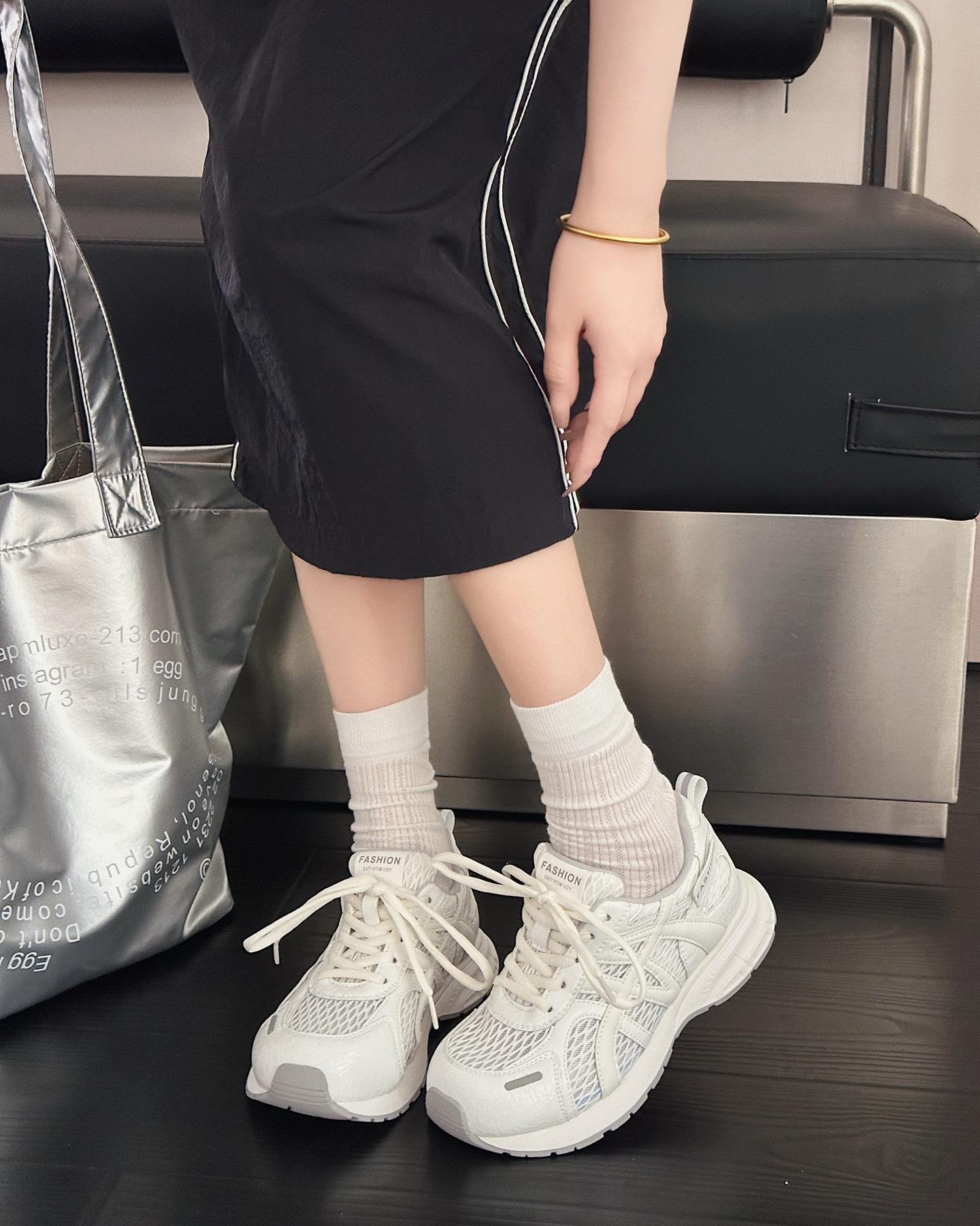 

Leather women s shoes summer new retro soft-soled doll head mesh color matching sports and leisure 40