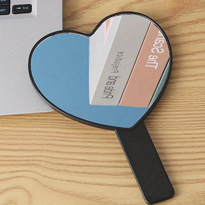 Heart Shaped Travel Hand-Held Mirror, Heart Shaped Makeup Hand Mirror with Handle, Portable Travel Mirror, Suitable for Gifts on Valentine's Day