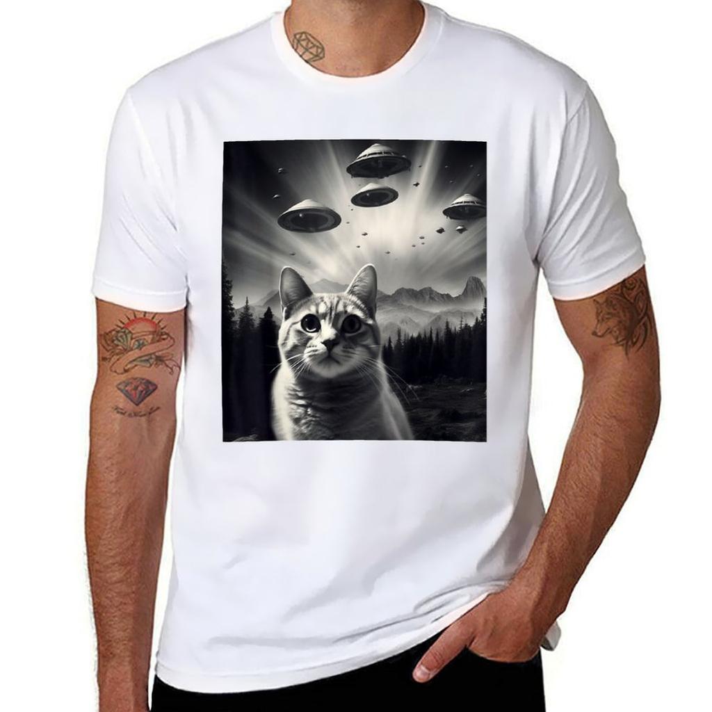Funny Cat Selfie with UFOs T-Shirt T Shirts Cotton 100% T Shirts for Man Pack White T Shirts for Man Cotton Funny T-Shirt