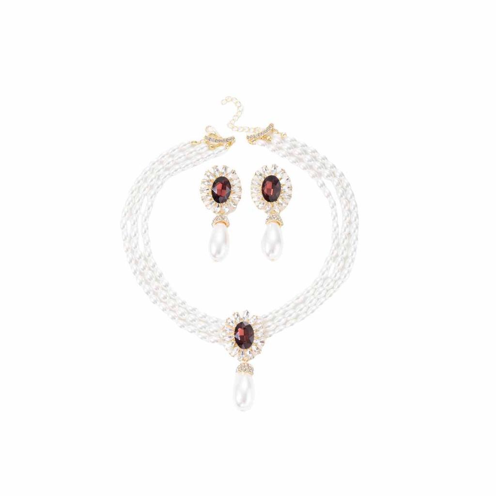 French Light Luxury High-End Necklace, Medieval Multi-Layer Pearl Pendant With Diamond Studs, Classic Retro Earrings, Necklace.