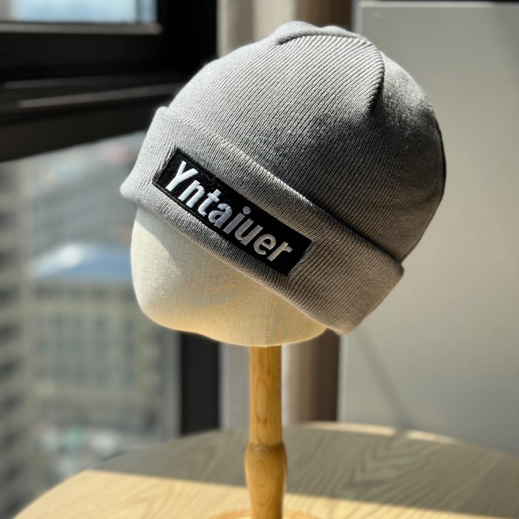 Letter Embroidered Knitted Woolen Hat for Men and Women Autumn and Winter Street Trendy Versatile Face Showing Small Pullover Cold Hat