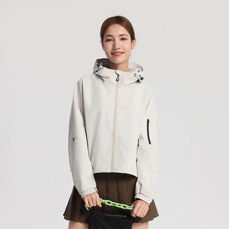 25 spring and summer new women's short trench coat windproof and waterproof jacket outdoor sports and leisure mountaineering suit