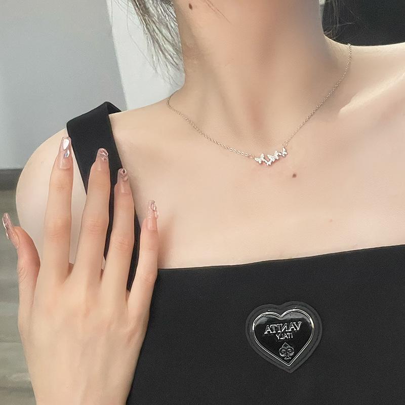Butterfly Flash Diamond Inlaid Zircon Necklace Niche Design Cold Wind Sweet Cool Wind Light Luxury Collarbone Chain Female