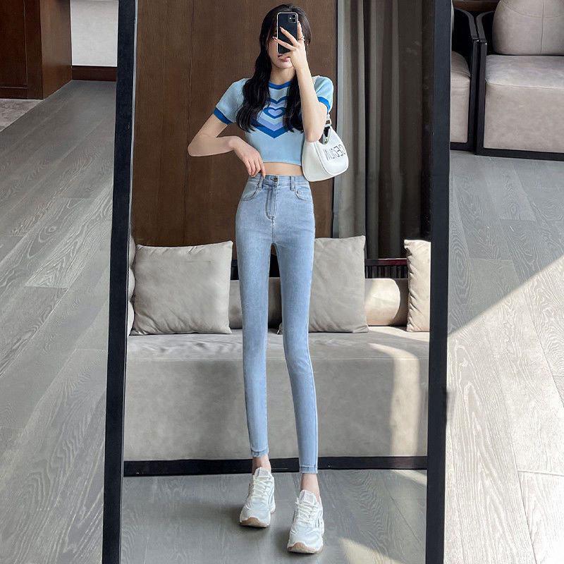 Women's Light-Colored High-Waist Korean Skinny Jeans, Spring/Summer, Slim-Fit, Elastic, Nine-Point Length