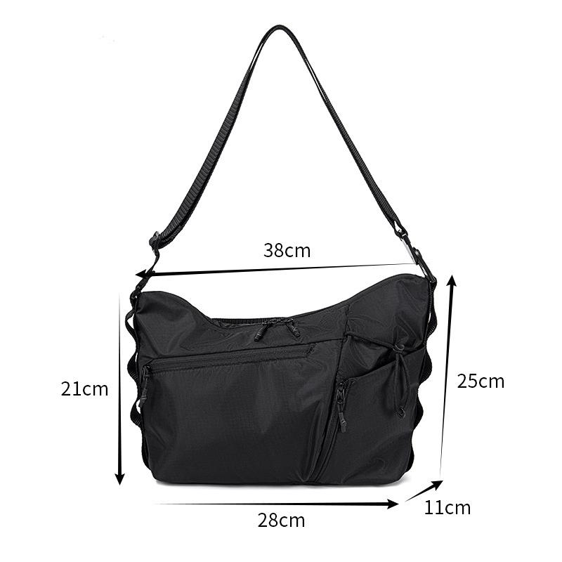 

Functional Messenger Bag Niche Versatile Digital Crescent Bag Outdoor Waterproof Commuter Travel Shoulder Bag 12inch чорний