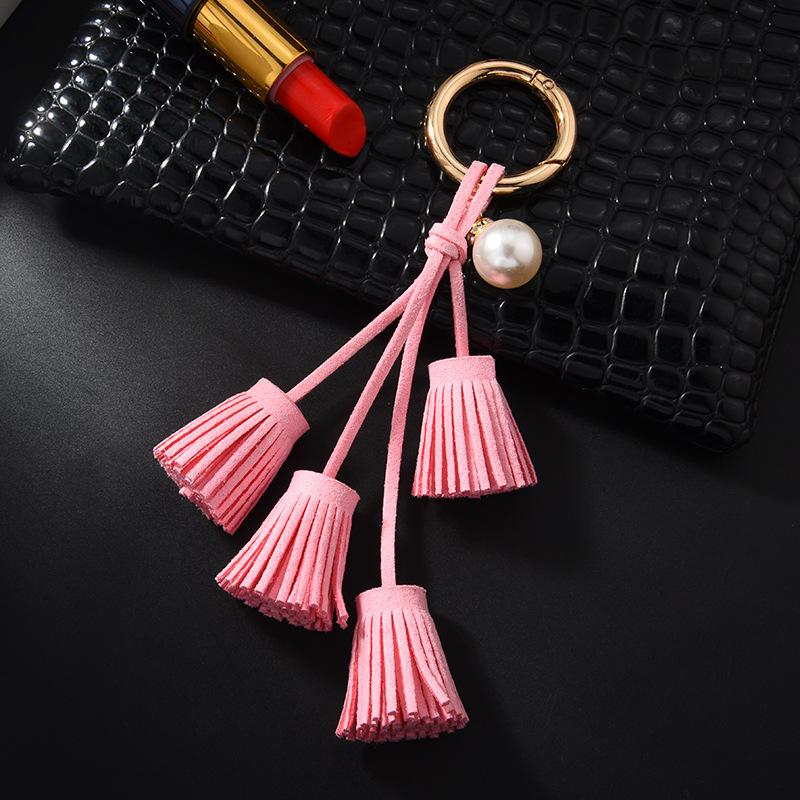 Korean Velvet Tassel Keychain Leather Tassel Pearl Pendant Car Ornaments Female Key Chain Plush Bag Pendant