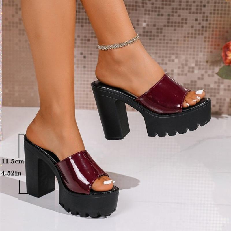 Fashion Ladies Shoes 2025 Hot Sale Open Toe Women's Slippers Fashion Outdoor Dress Summer Versatile Plus Size Best Seller Heels Women