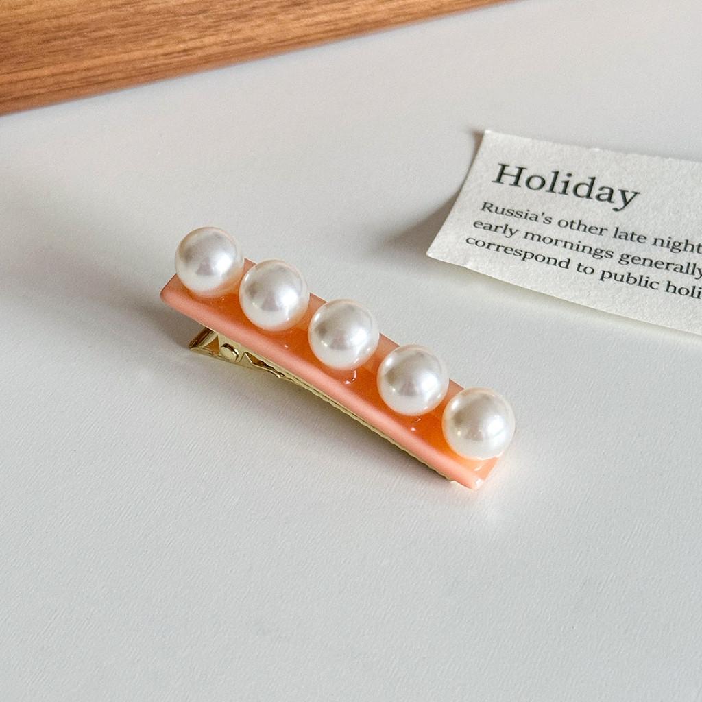 Chic French Style Pearl Embellished Acetate Hair Clip For Women High-end Fashion Accessory