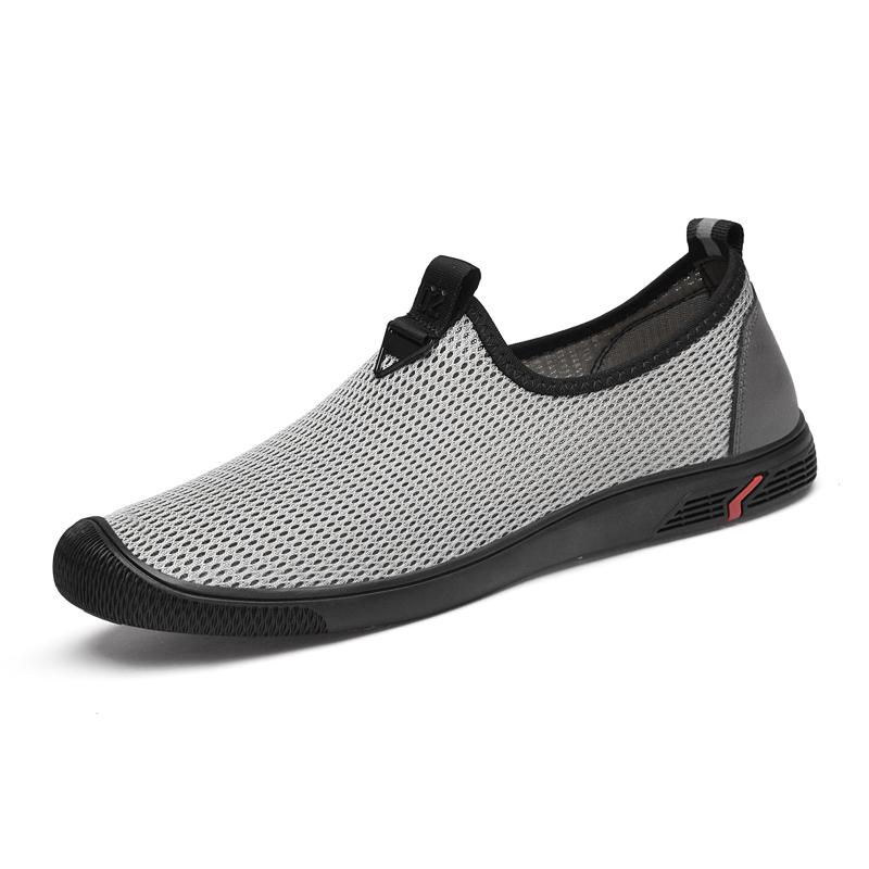 Fashion Summer Men's Mesh Casual Shoes Breathable Outdoor Beach Shoes Soft Soled Comfortable Men's Flat Bottomed Loafers Versatile