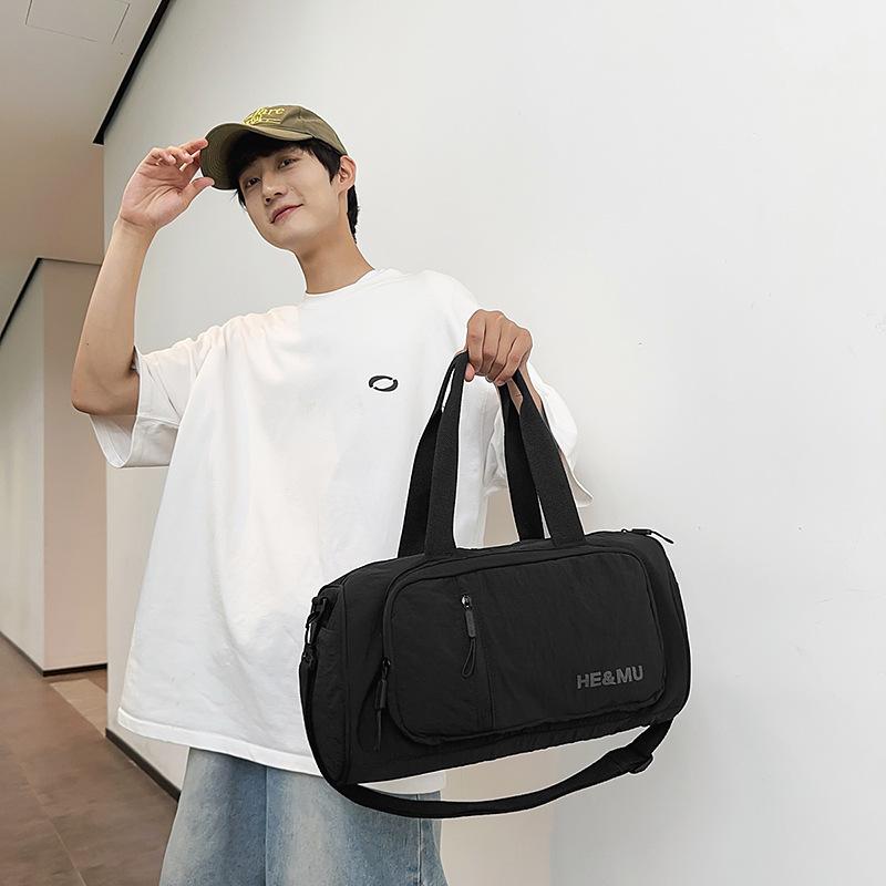 Lightweight Sports Yoga Fitness Bag Simple Versatile Large Capacity Storage Short Travel Bag Student Handheld Messenger Bag