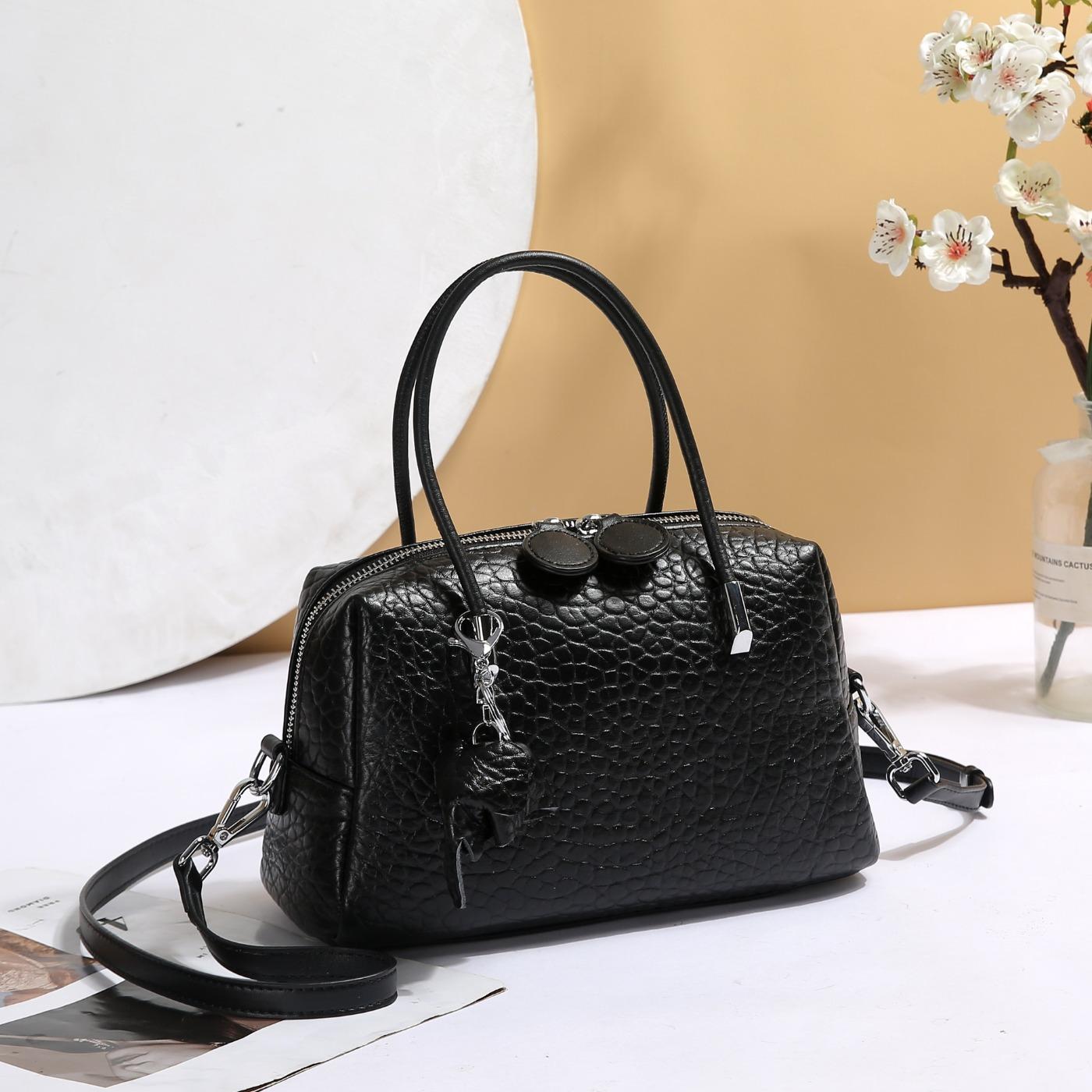 

Женская сумка через плечо из коровьей кожи, большая вместимость, женская модная простая практичная сумка из мягкой кожи чёрный