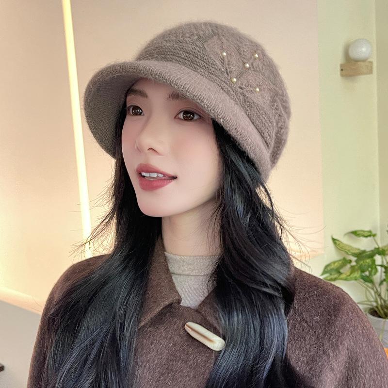 Fashion Windproof Warm Hat for Women In Winter, The Elderly Loose Outdoor Travel Knitted Hat