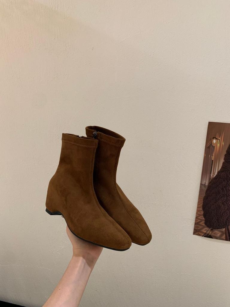 Small Invisible Inner French Vintage Maillard Skinny Boots Women's Side Zipper Short Boots Naked Boots