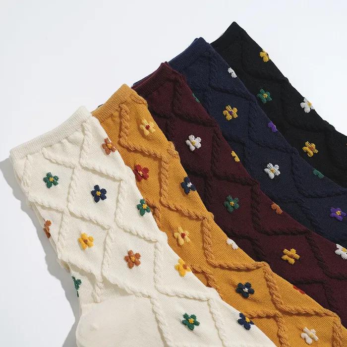 Kiki Yasocks Women's Fashion Socks Embossed Flower 5 Colors