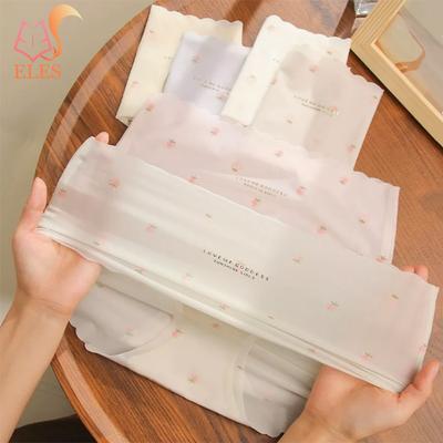 Women's Ice Silk Seamless Underwear Ultra-thin Quick-drying Cute Underwear Mid-waist Panties Briefs