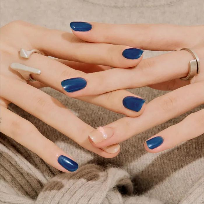 Midnight Gel Nail