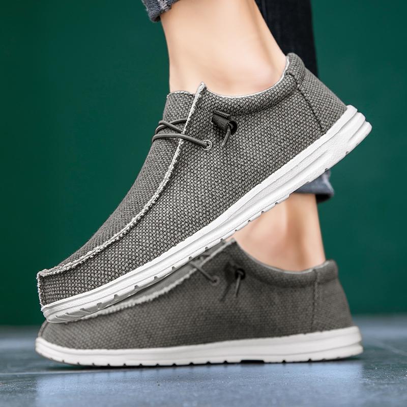 Nowe męskie sneakersy Lekkie Duże Rozmiary Męskie Buty Płócienne Mokasyny Wiosenne Buty Outdoor Męskie Wygodne Oddychające Buty do Jazdy