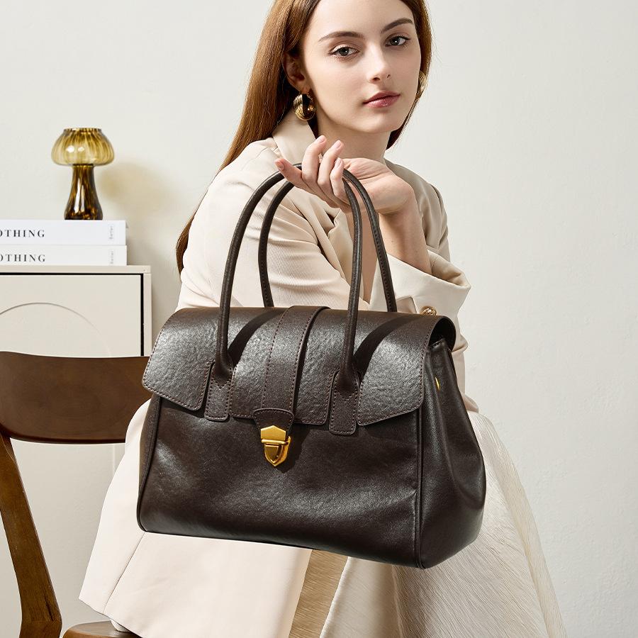 Autumn and winter leather high-end shoulder tote bag women's head layer vegetable tanned cowhide retro large-capacity portable briefcase