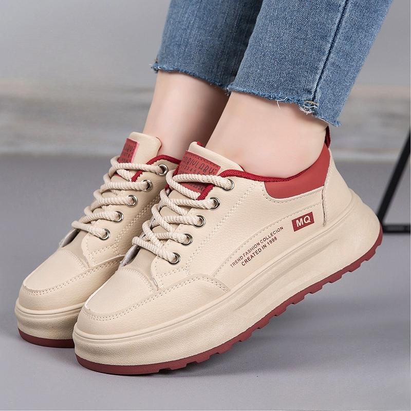 Best-selling Shoes: Women's Versatile Thick-soled Board Shoes, Soft-soled Sports Casual Shoes