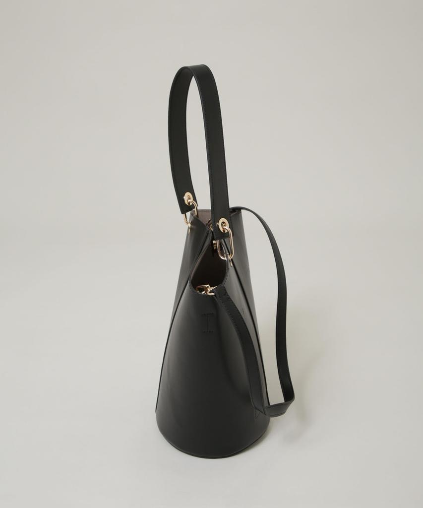 Nano Universe Asymmetrical Handle Bucket Tote, Women's, F 010, Black, 669-5232302