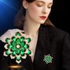 Design Sense Elegant Personality Exquisite Snowflake Shape Chic Brooch Coat Accessories Anti-Light