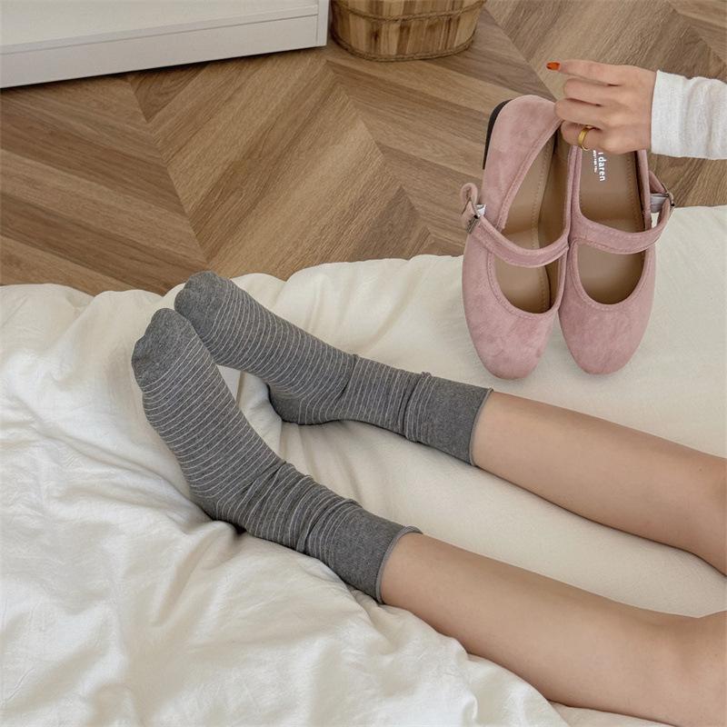 Women's Fall Fashion New Boneless Straight Plate Tube Stack Socks