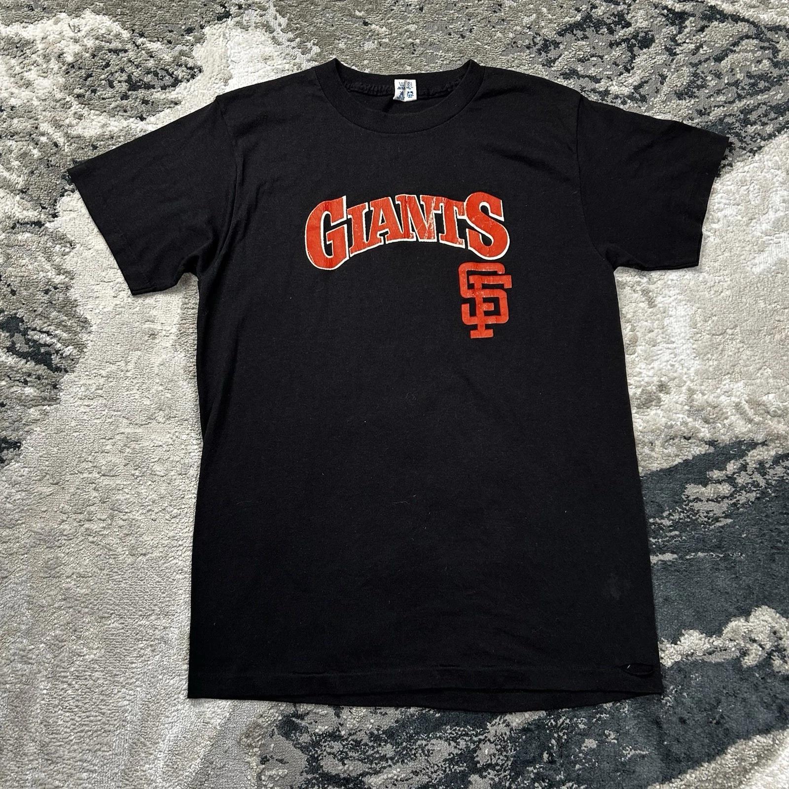 Champion Vintage 80s San Francisco Giants T Shirt Size Large. *READ* M
