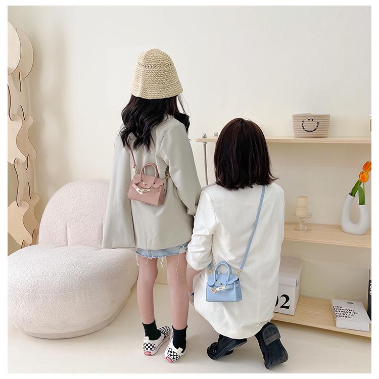 Korean Style Lychee Pattern Mini Crossbody Handbag for Girls