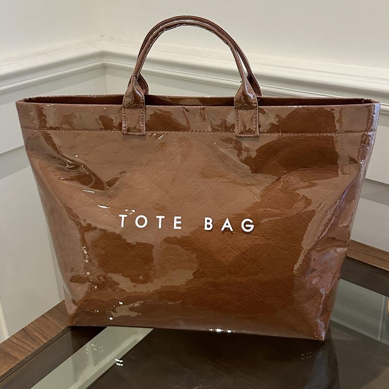 

Fashion Retro Women 2025 New Commuter Large Capacity Handbag Shopping Bag Bag Trendy Bag