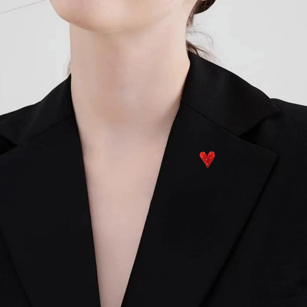 Cute Simple Red Love Heart Brooches for Women Girls Sweet Heart Shape Brooch Lapel Pin Badges Clothes Hat Accessories Gifts 2026