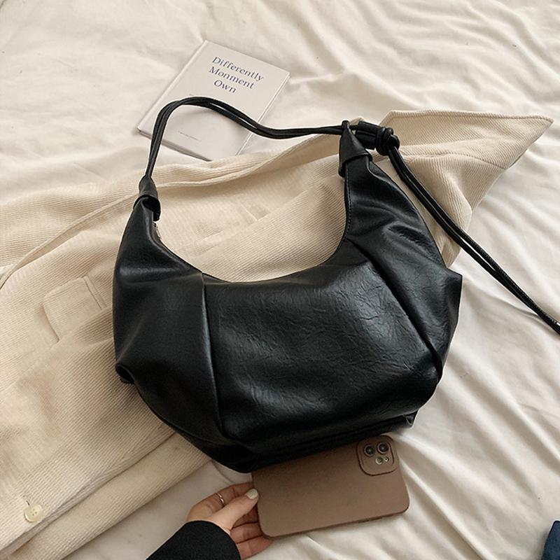 Underarm Bag PU Leather Solid Color Crescent Bag for Women Adjustable Strap Handbag Zipper Hobo Bag for Work Travel AVE