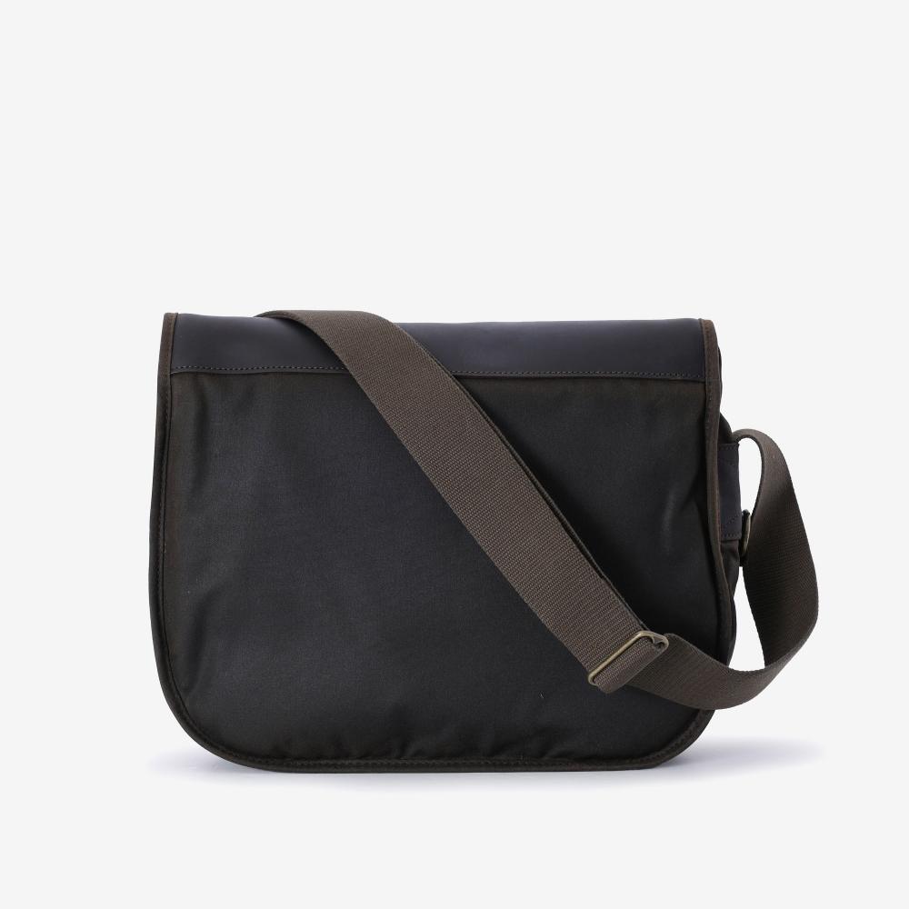 Barbour Uba0003 Ol71 Waxed Leather Taras Shoulder Bag