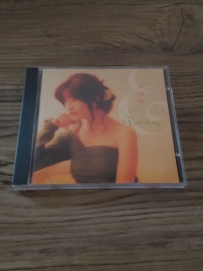 

[USED] Vivian Chow Endless Dream CD