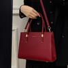 2025 New Autumn Winter Fashion Women's Handheld Tote Bag Single Shoulder Red Elegant Bride Wedding Bag Box Bag