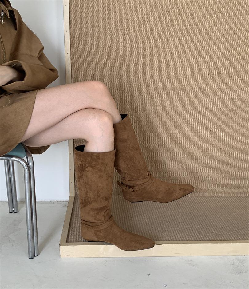 

Titing Autumn Mocha! Spice Girls Suede Pointed Button Pile Boots Women s Autumn Korean Edition Skinny Thick Heel Boots 39 хакі